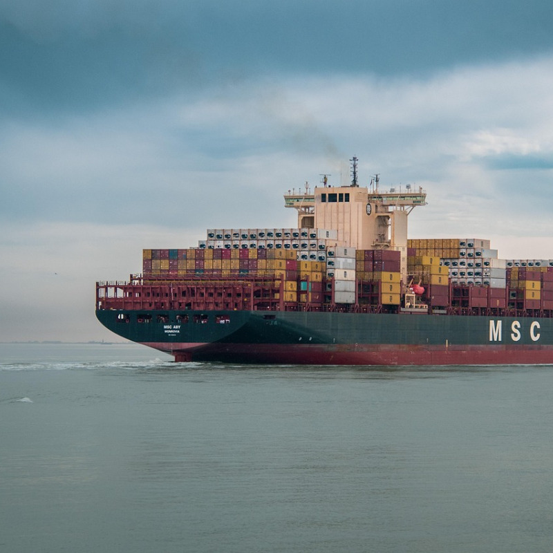 global shipping import export